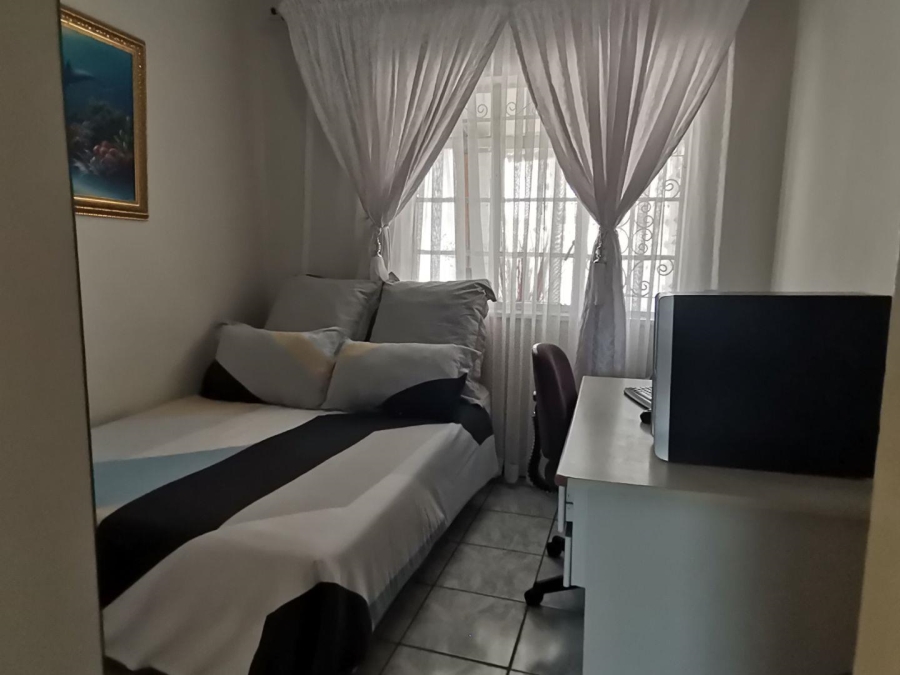 3 Bedroom Property for Sale in South Hills Gauteng