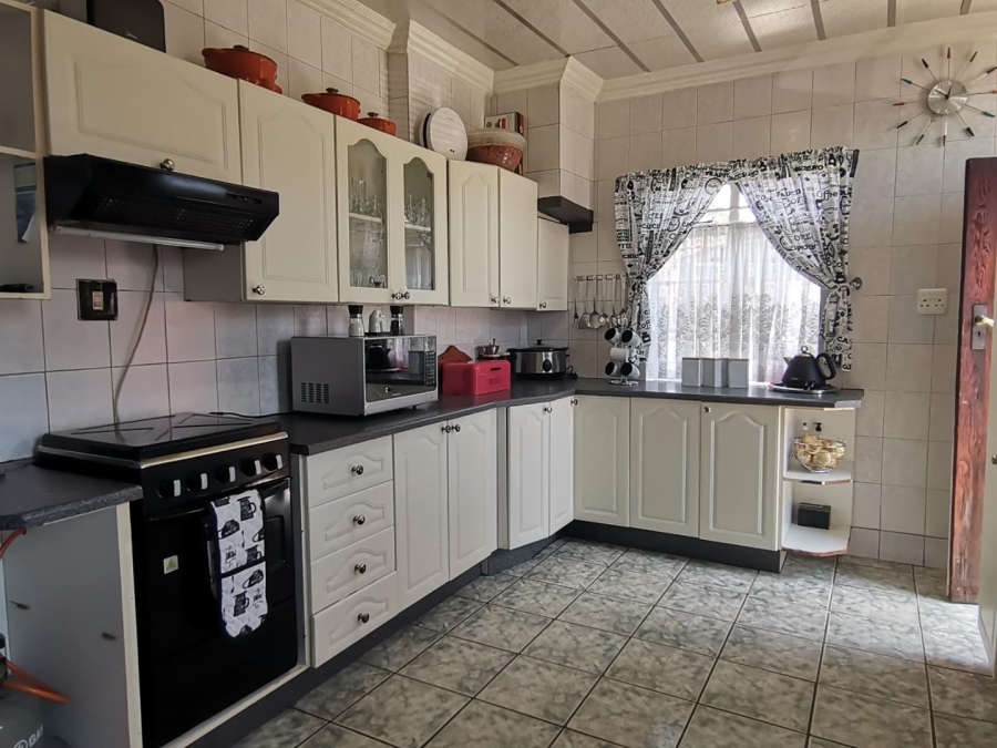 3 Bedroom Property for Sale in South Hills Gauteng