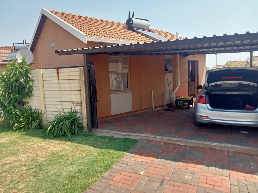 3 Bedroom Property for Sale in Sky City Gauteng