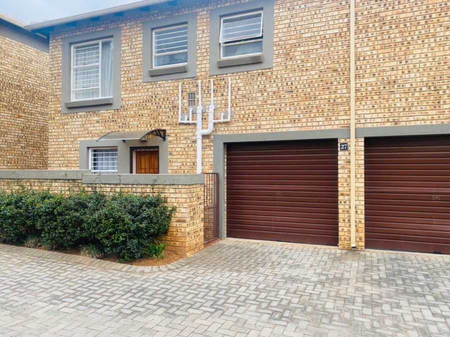 To Let 3 Bedroom Property for Rent in Wilgeheuwel Gauteng