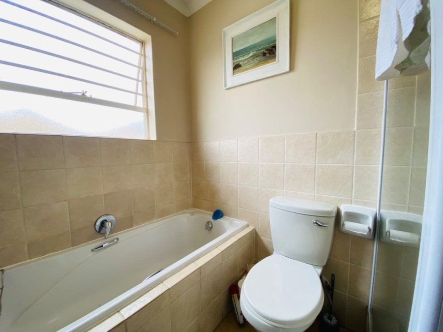 To Let 3 Bedroom Property for Rent in Wilgeheuwel Gauteng