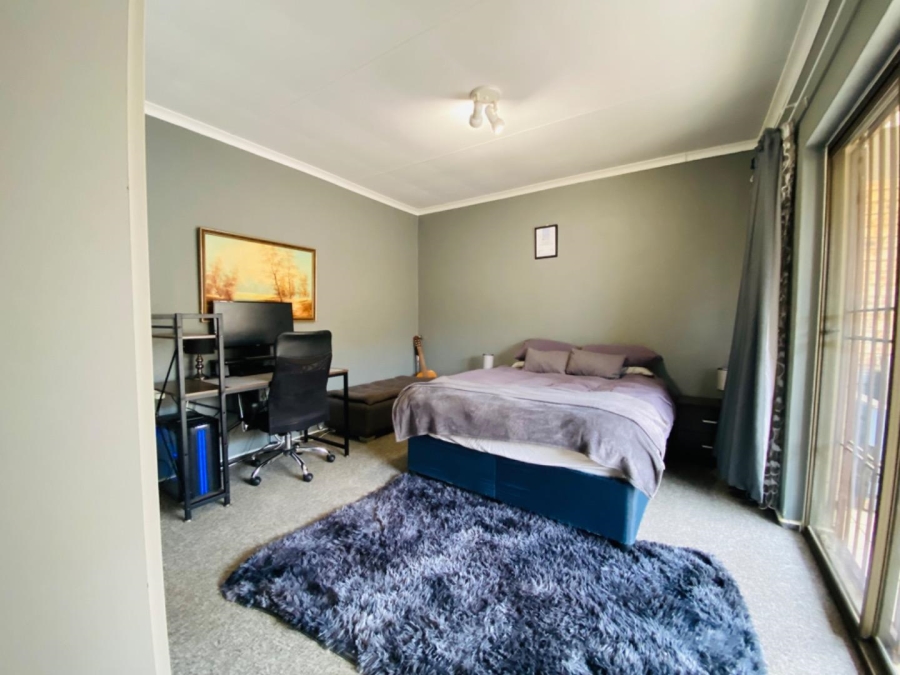 To Let 3 Bedroom Property for Rent in Wilgeheuwel Gauteng