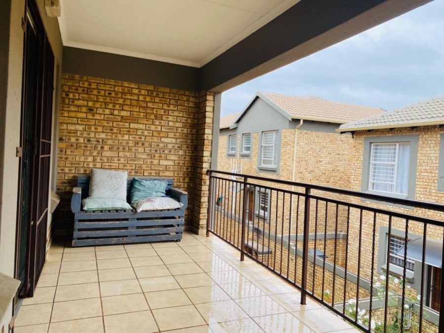 To Let 3 Bedroom Property for Rent in Wilgeheuwel Gauteng