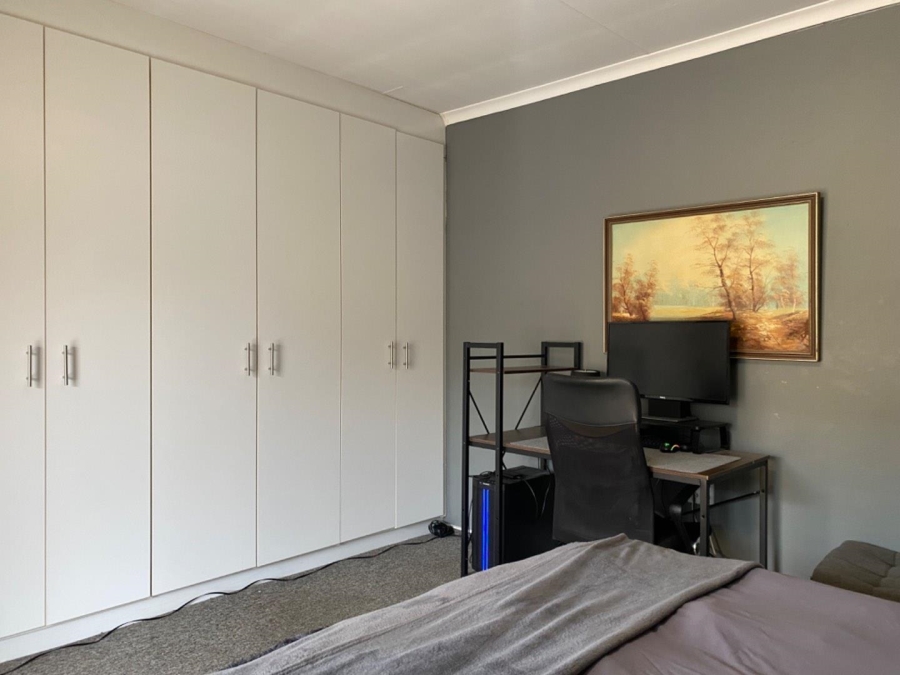 To Let 3 Bedroom Property for Rent in Wilgeheuwel Gauteng