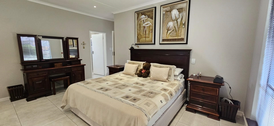 3 Bedroom Property for Sale in Brackenhurst Gauteng