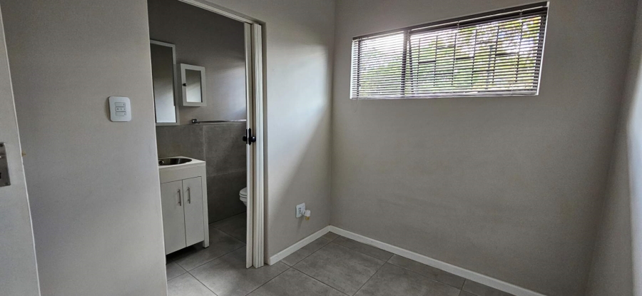 3 Bedroom Property for Sale in Brackenhurst Gauteng