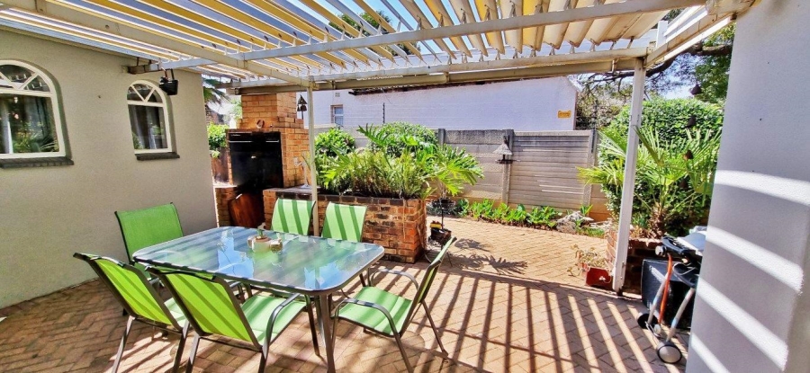 5 Bedroom Property for Sale in Verwoerdpark Gauteng