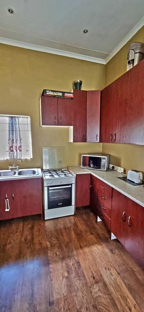 5 Bedroom Property for Sale in Verwoerdpark Gauteng