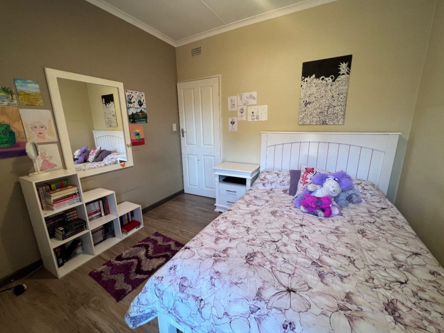 3 Bedroom Property for Sale in Brackendowns Gauteng