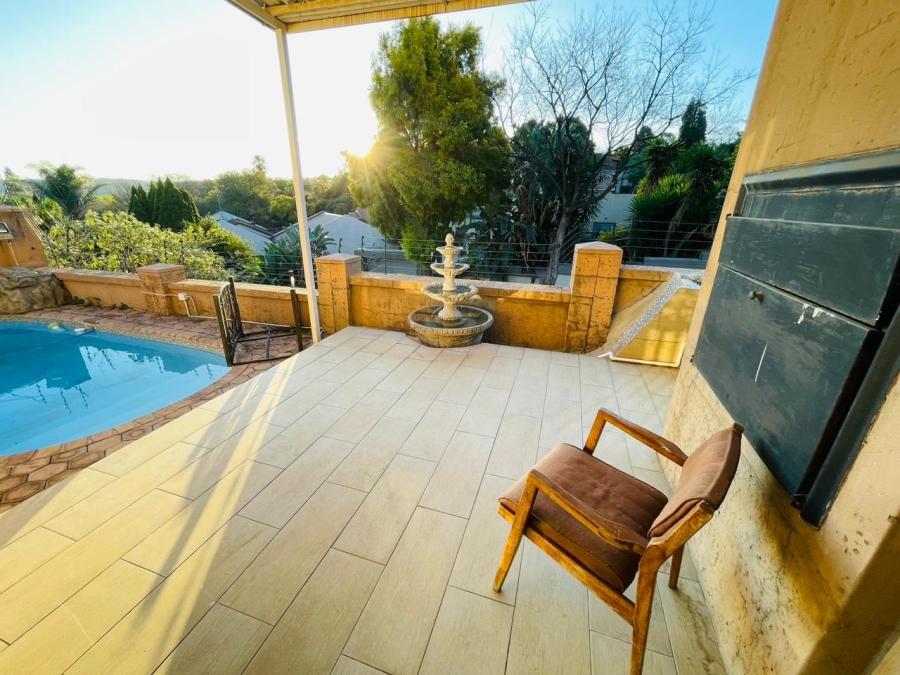 3 Bedroom Property for Sale in Mulbarton Gauteng