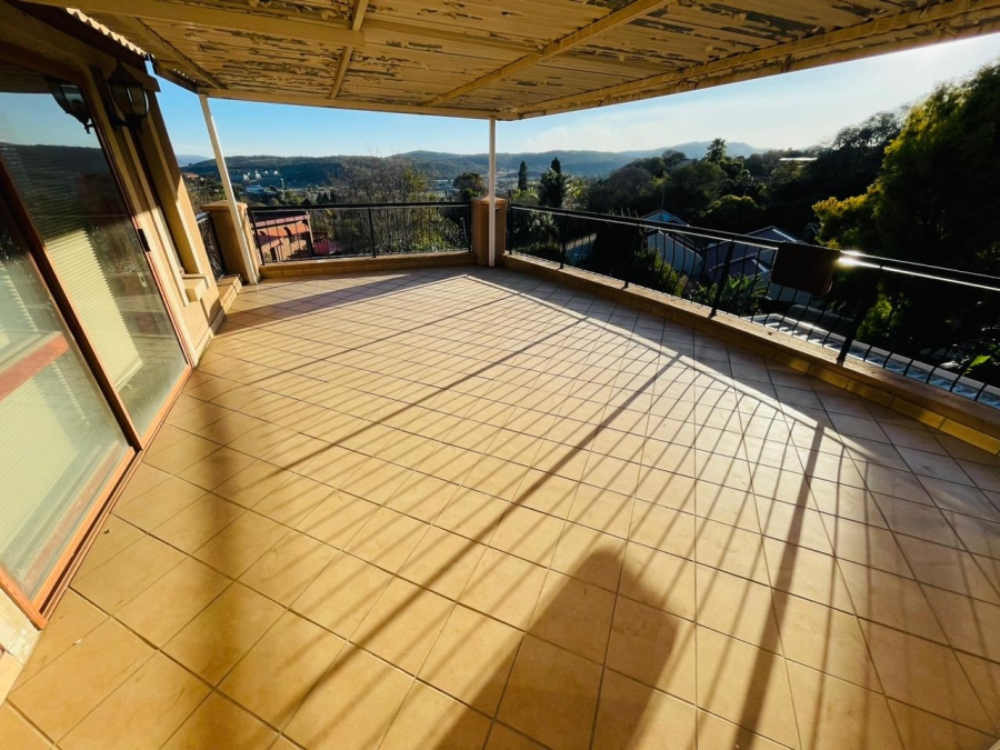 3 Bedroom Property for Sale in Mulbarton Gauteng