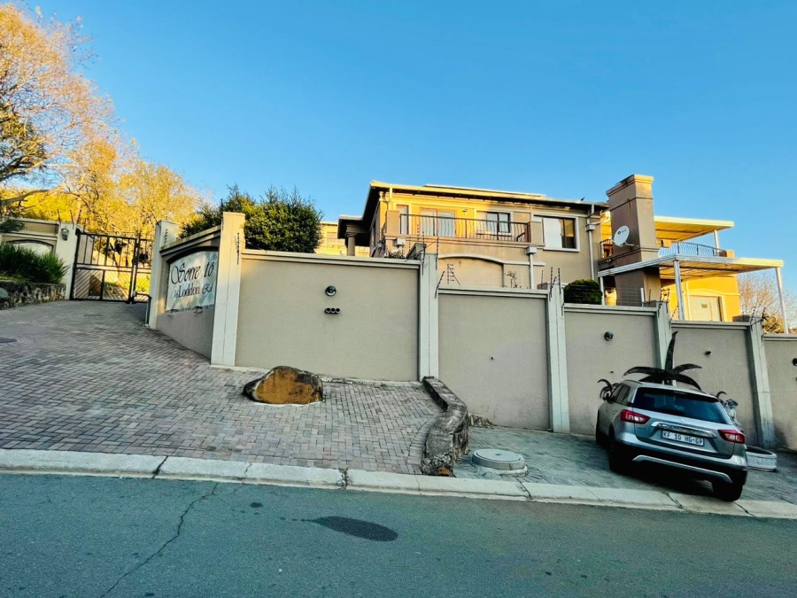3 Bedroom Property for Sale in Mulbarton Gauteng