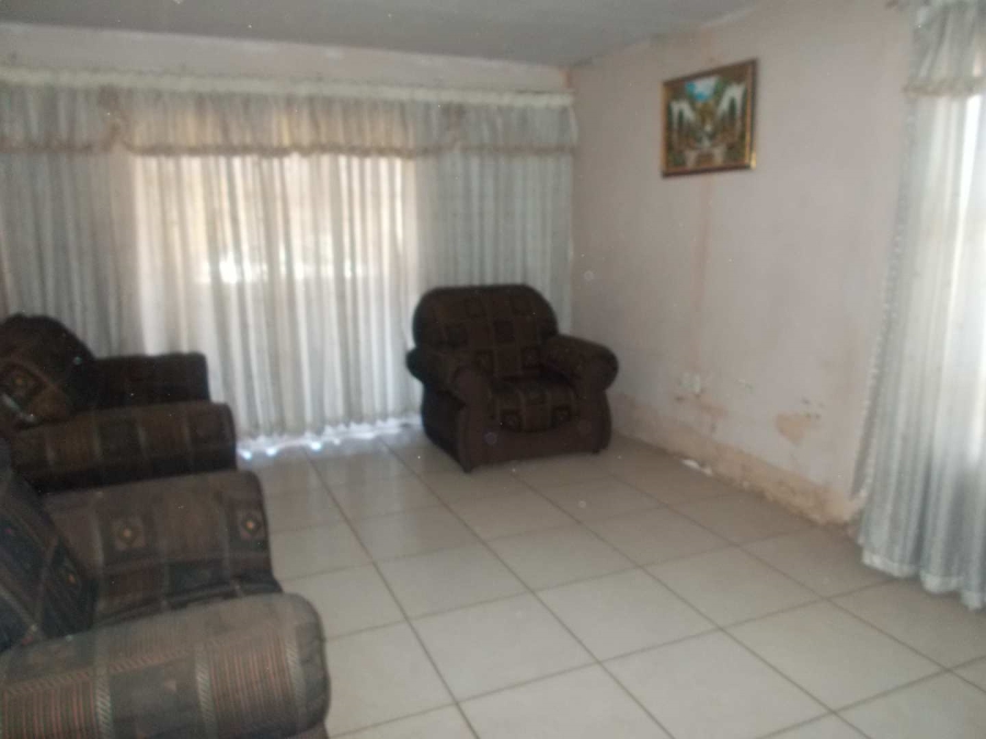 2 Bedroom Property for Sale in Vosloorus Gauteng