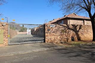 2 Bedroom Property for Sale in New Redruth Gauteng