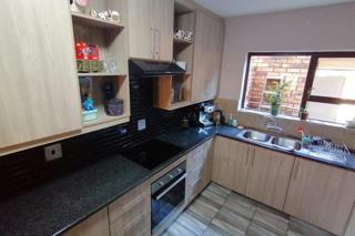 2 Bedroom Property for Sale in New Redruth Gauteng