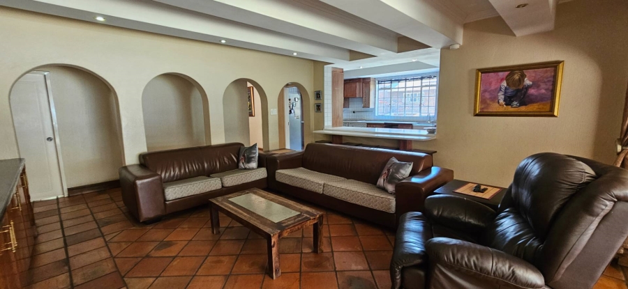 4 Bedroom Property for Sale in Alberante Gauteng