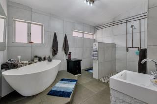 6 Bedroom Property for Sale in Meyerton South Gauteng