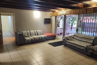5 Bedroom Property for Sale in Brackendowns Gauteng