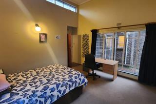 5 Bedroom Property for Sale in Brackendowns Gauteng