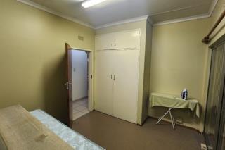 5 Bedroom Property for Sale in Brackendowns Gauteng