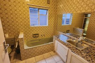 5 Bedroom Property for Sale in Brackendowns Gauteng