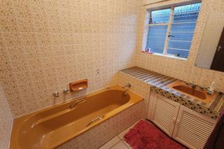 5 Bedroom Property for Sale in Brackendowns Gauteng