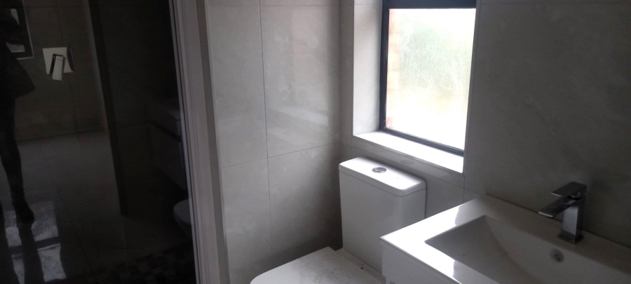 3 Bedroom Property for Sale in Brackenhurst Gauteng