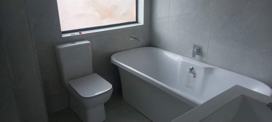 3 Bedroom Property for Sale in Brackenhurst Gauteng
