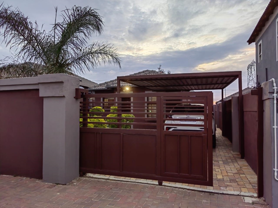 3 Bedroom Property for Sale in Riverside View Gauteng