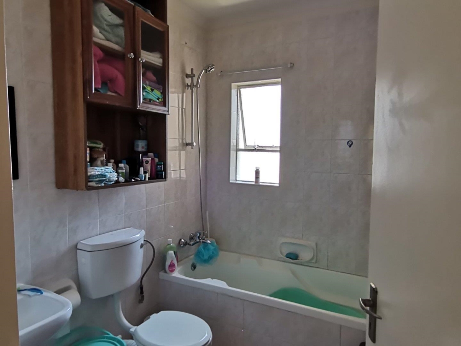 2 Bedroom Property for Sale in Winchester Hills Gauteng