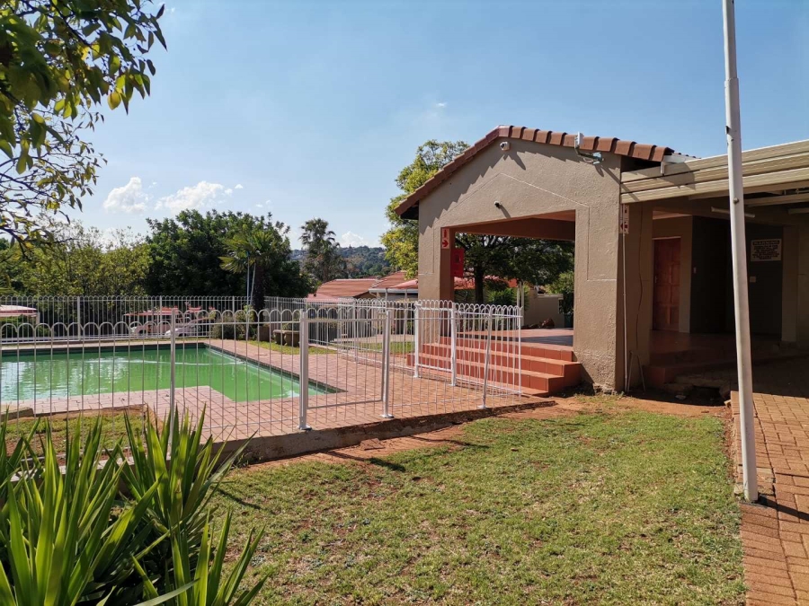 2 Bedroom Property for Sale in Winchester Hills Gauteng