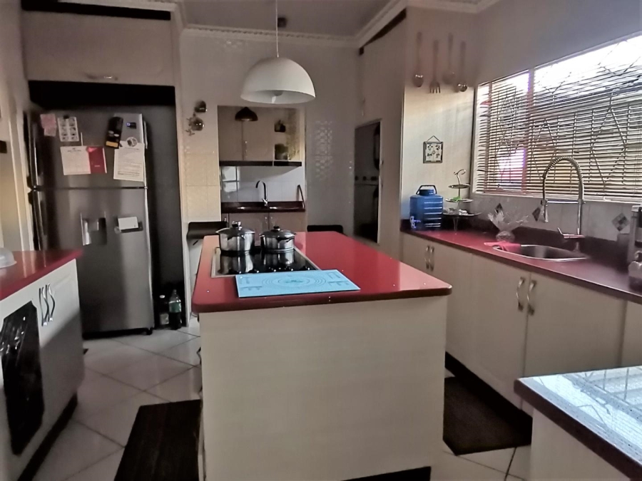 3 Bedroom Property for Sale in Tulisa Park Gauteng