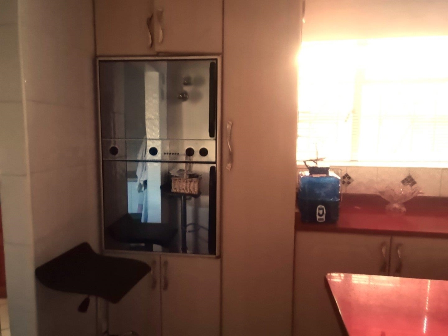 3 Bedroom Property for Sale in Tulisa Park Gauteng