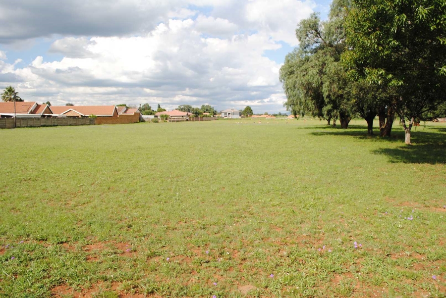 0 Bedroom Property for Sale in Kookrus Gauteng