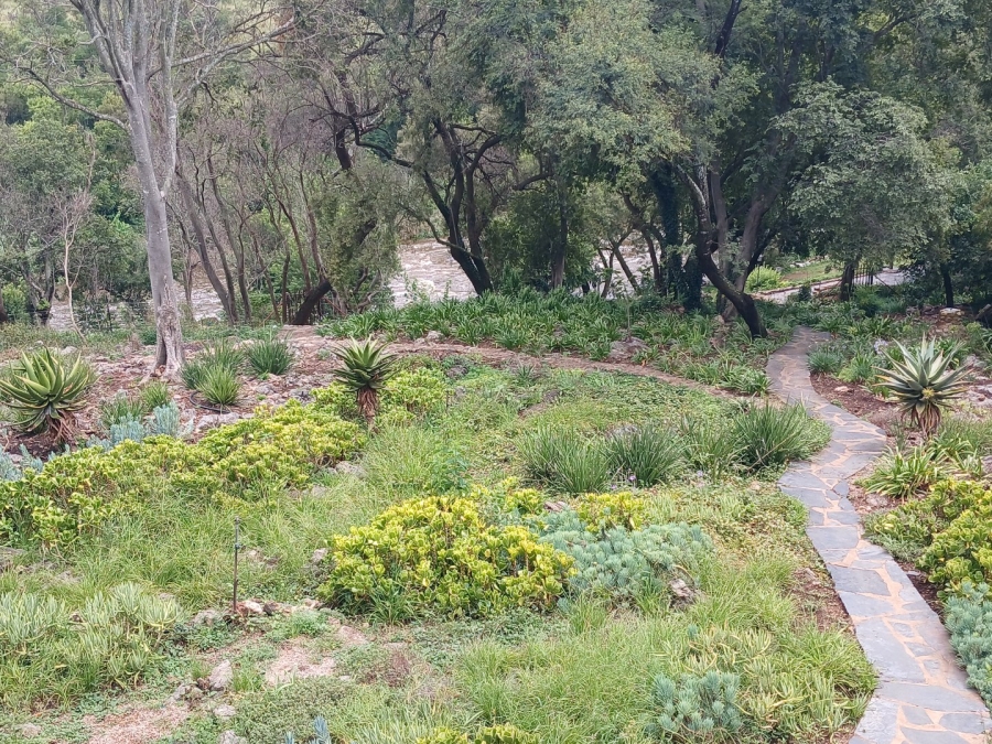 Commercial Property for Sale in Hennops River Gauteng