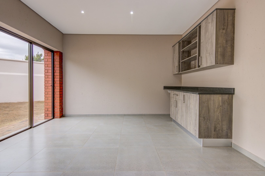 4 Bedroom Property for Sale in Bartlett Gauteng