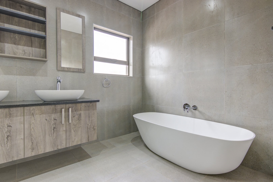 4 Bedroom Property for Sale in Bartlett Gauteng