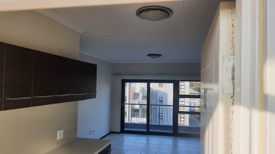 To Let 2 Bedroom Property for Rent in Oakdene Gauteng