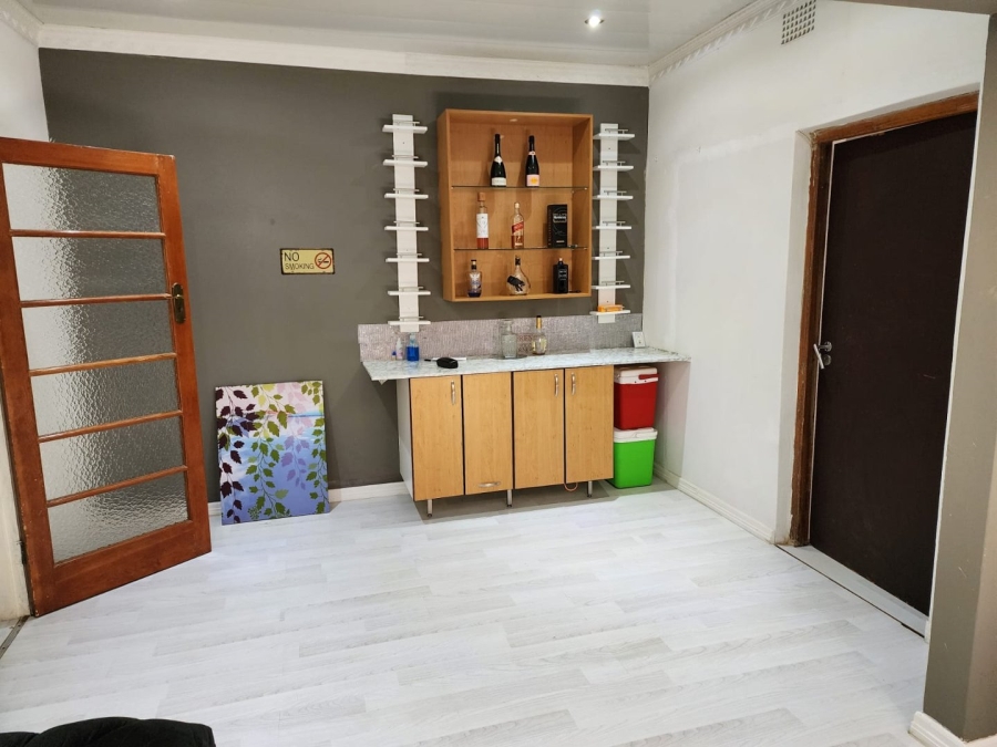 To Let 3 Bedroom Property for Rent in Comet Gauteng