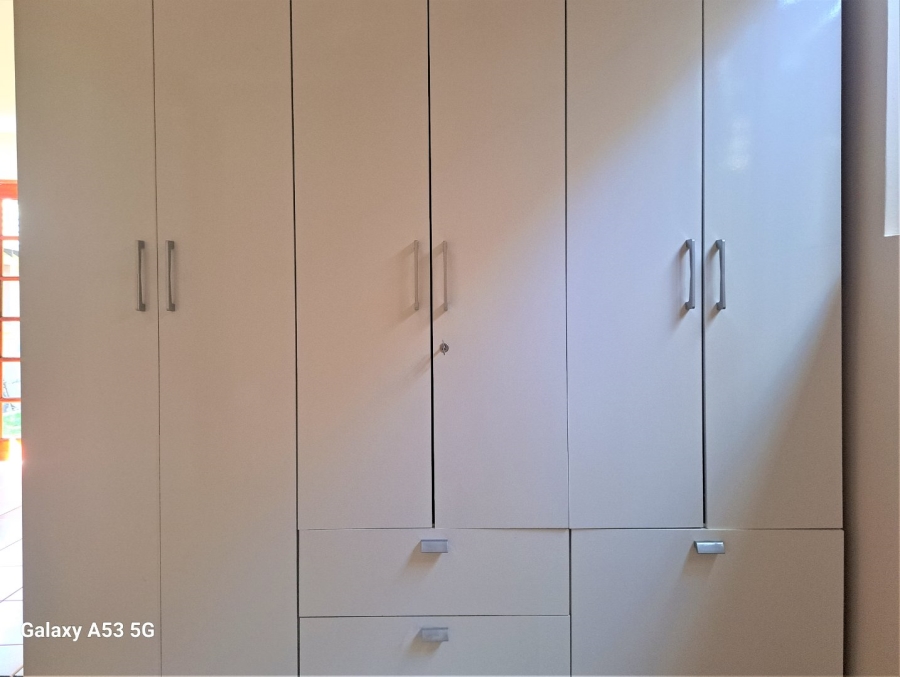 To Let 1 Bedroom Property for Rent in Northwold Gauteng