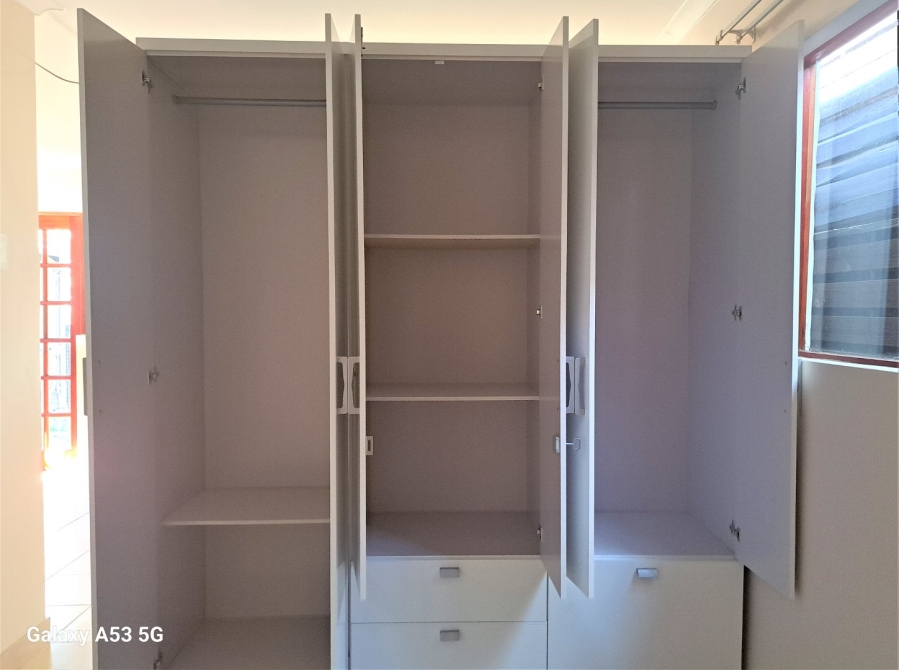 To Let 1 Bedroom Property for Rent in Northwold Gauteng