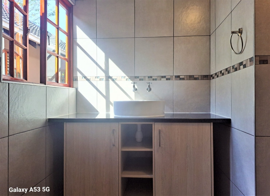 To Let 1 Bedroom Property for Rent in Northwold Gauteng