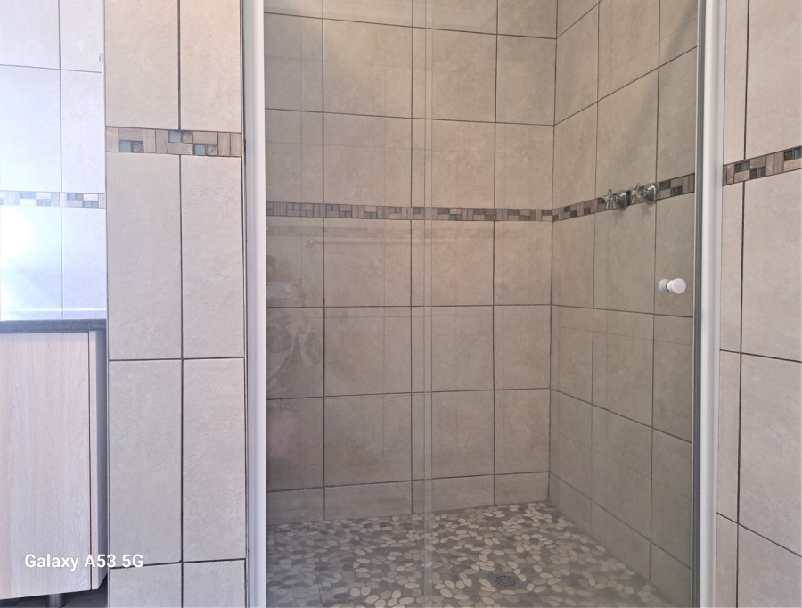 To Let 1 Bedroom Property for Rent in Northwold Gauteng