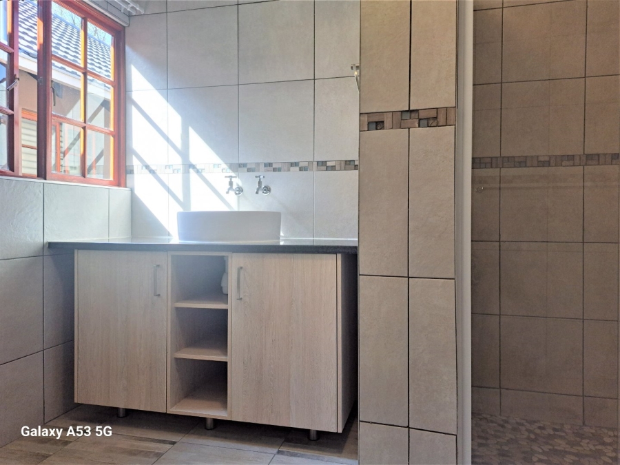 To Let 1 Bedroom Property for Rent in Northwold Gauteng