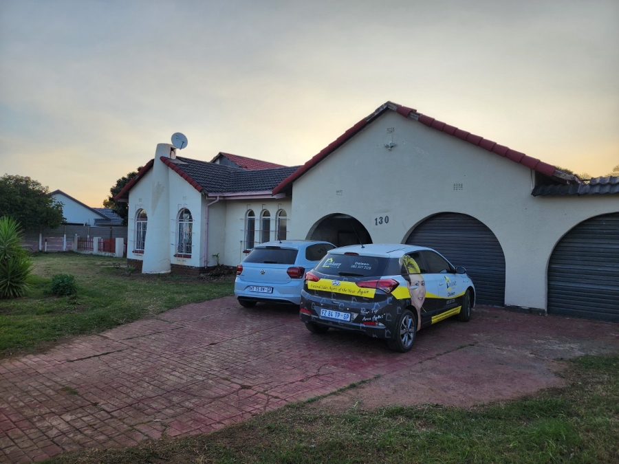 To Let 3 Bedroom Property for Rent in Freeway Park Gauteng