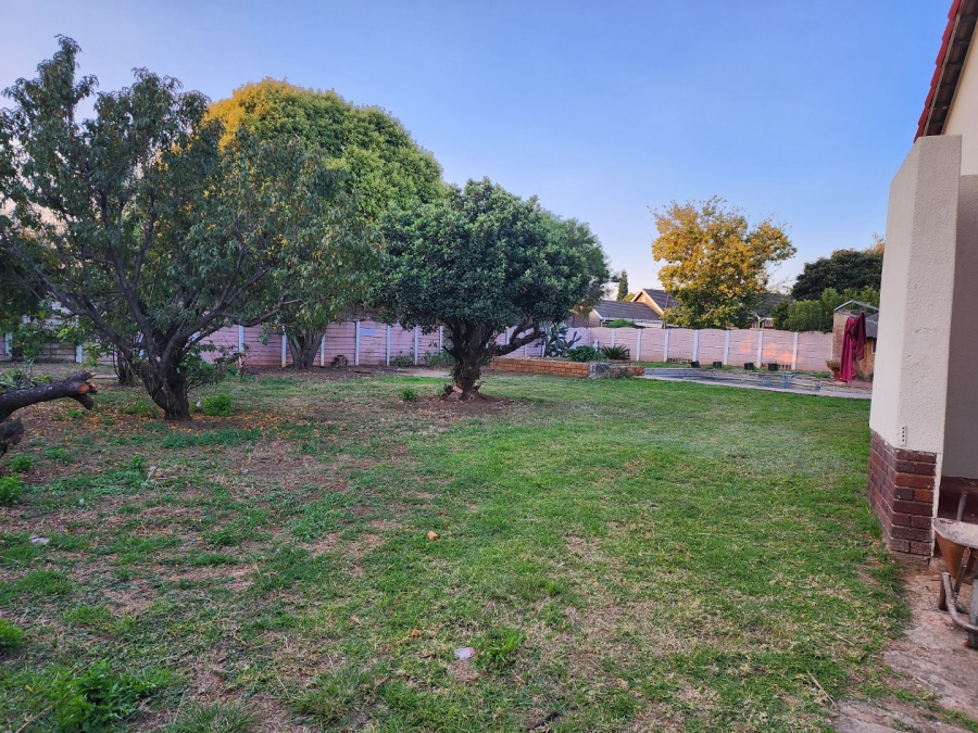 To Let 3 Bedroom Property for Rent in Freeway Park Gauteng