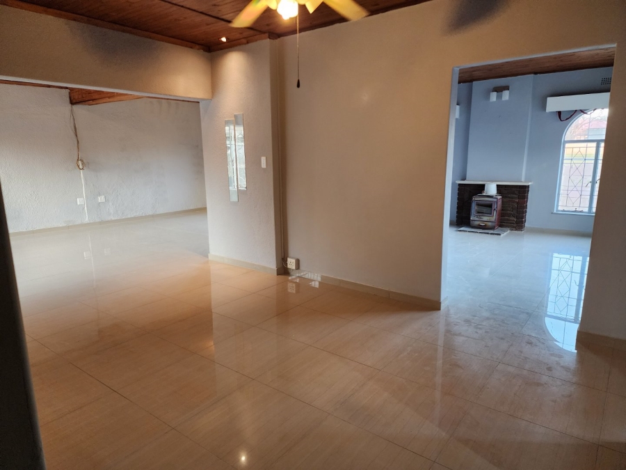 To Let 3 Bedroom Property for Rent in Freeway Park Gauteng