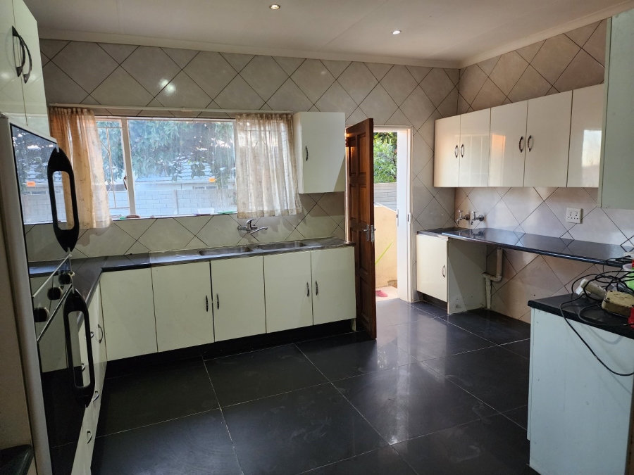 To Let 3 Bedroom Property for Rent in Freeway Park Gauteng