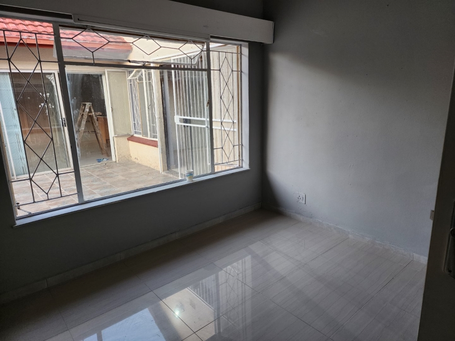 To Let 3 Bedroom Property for Rent in Freeway Park Gauteng