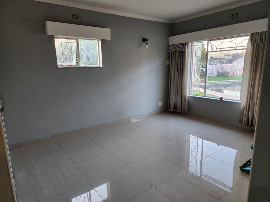 To Let 3 Bedroom Property for Rent in Freeway Park Gauteng
